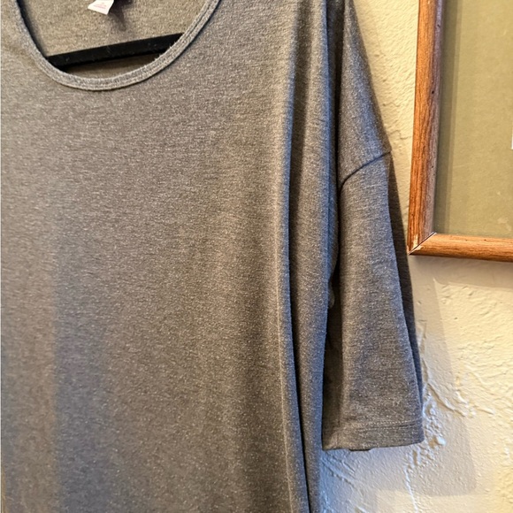 Lularoe Gray Carley Women's Top Sz Small - Picture 3 of 9